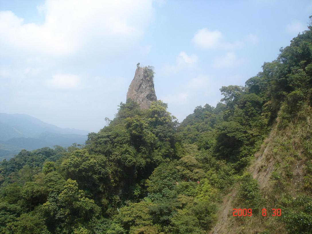 孝子山群峰